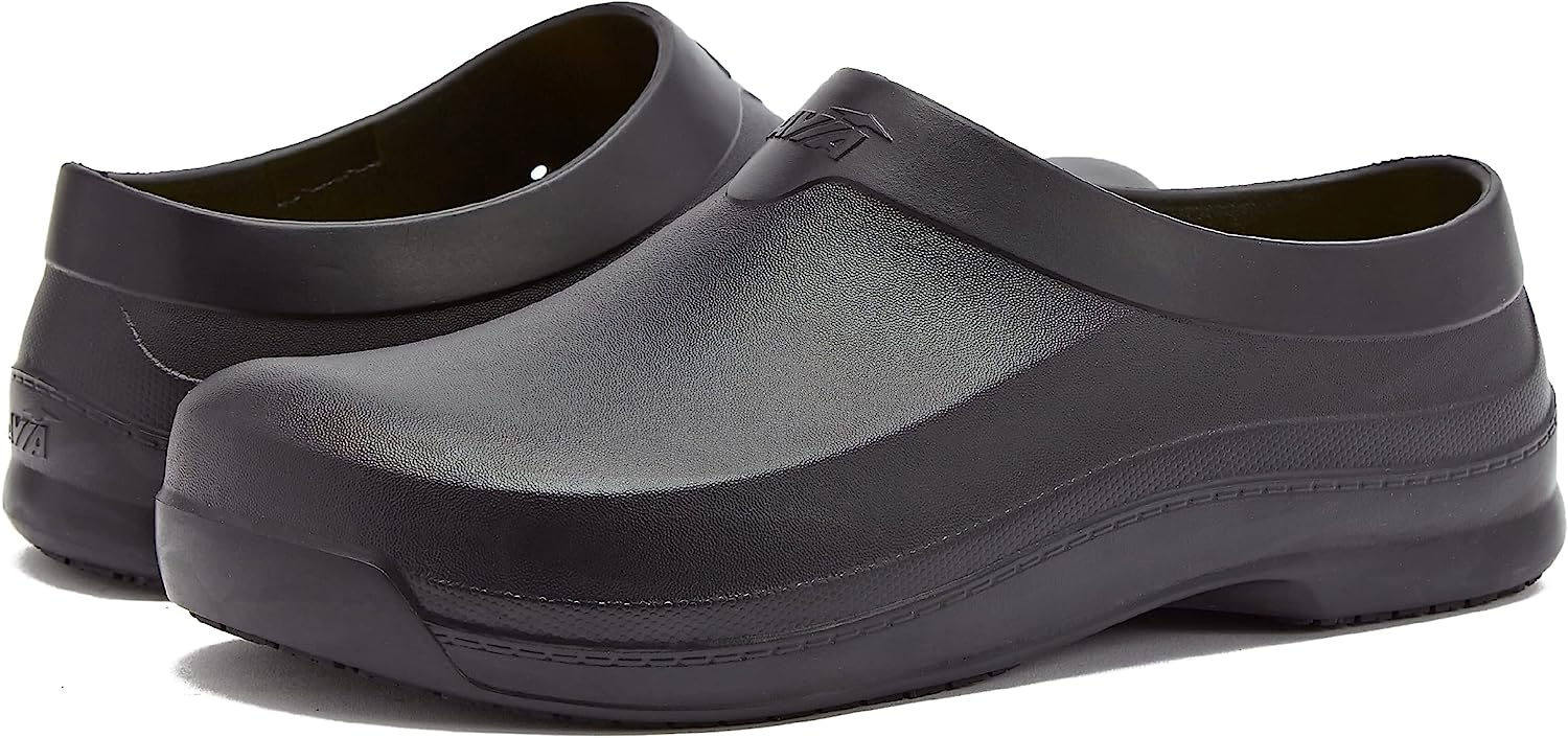 Avia Flame Men's Clogs, Slip Resistant Shoes for Men [...]